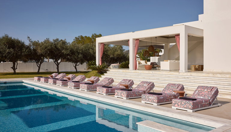 4* Tzanis Resort - Μώλος, Σκύρος
