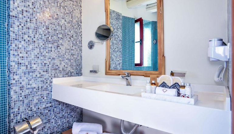 5* Varos Village Boutique Hotel