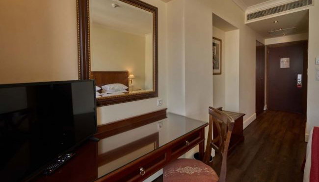 4* Volos Palace Hotel