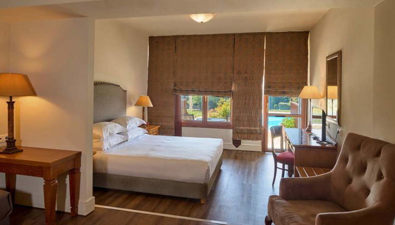 4* Xenia Palace Portaria