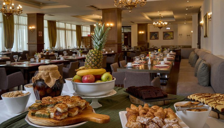 4* Xenia Palace Portaria