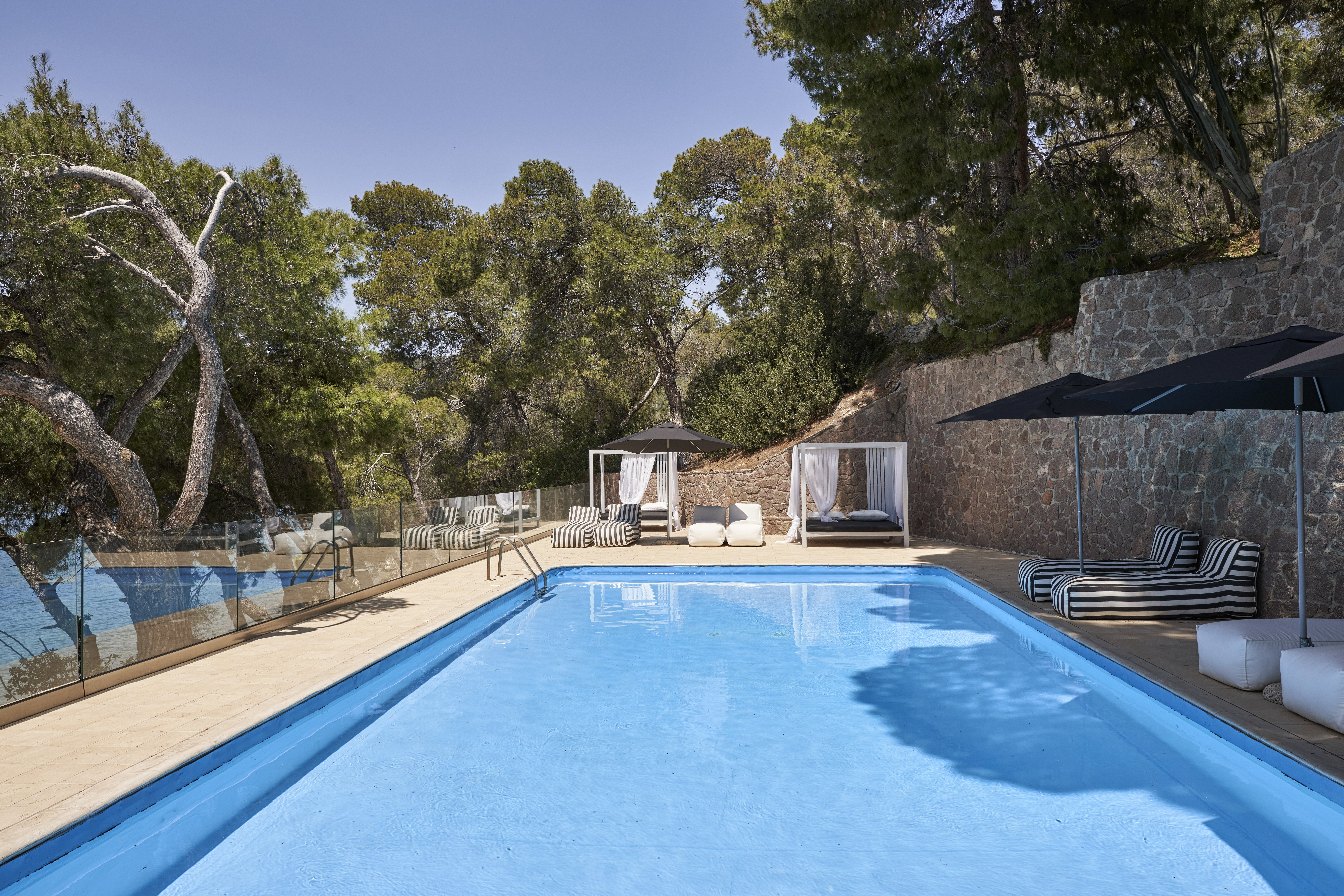 4* Xenia Poros Image - Πόρος