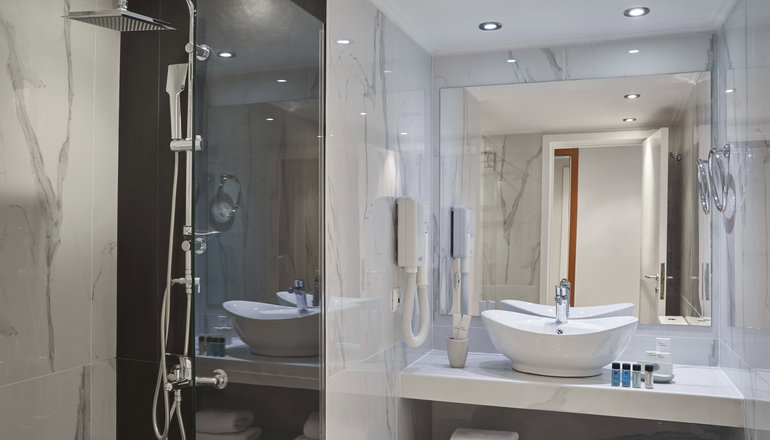 4* Xenia Poros Image - Πόρος