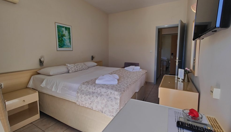 4* Nea Aegli Resort