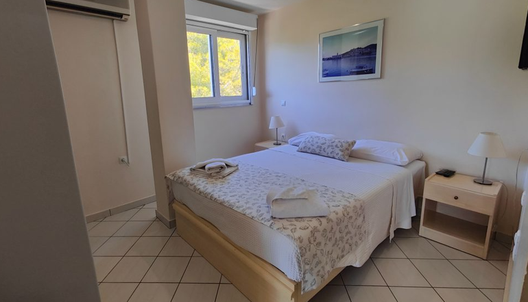 4* Nea Aegli Resort