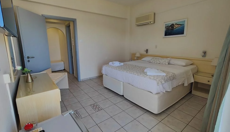 4* Nea Aegli Resort