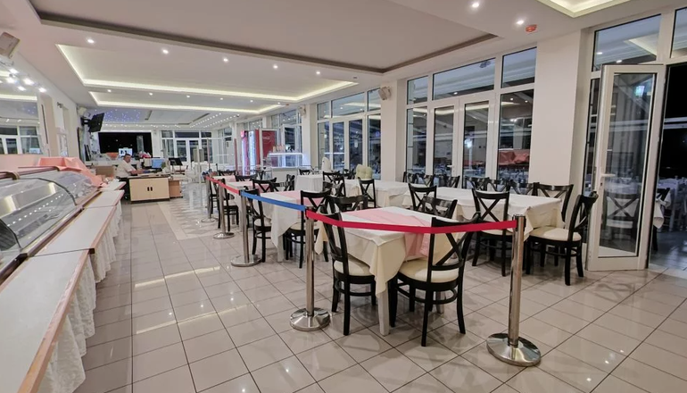 4* Nea Aegli Resort