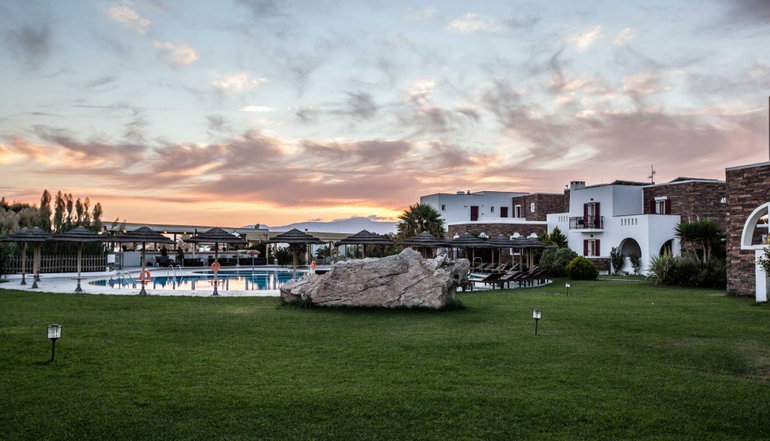 4*Aegean Palace