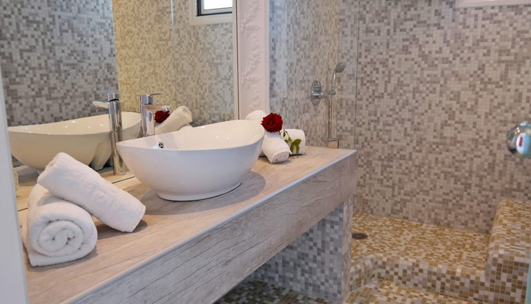 4*Aegean Palace