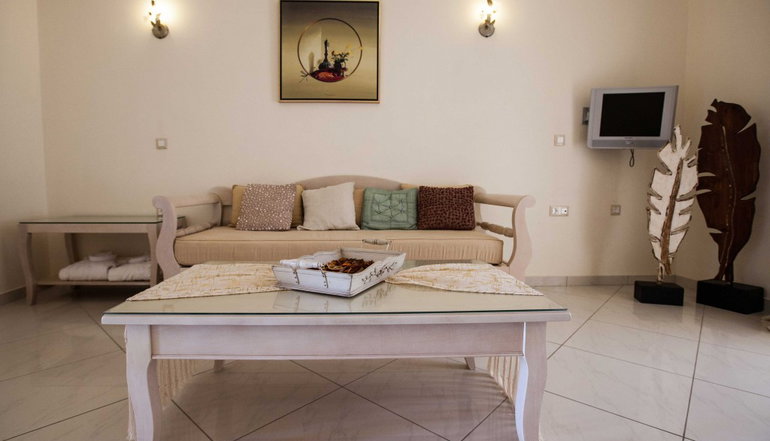 4*Aegean Palace