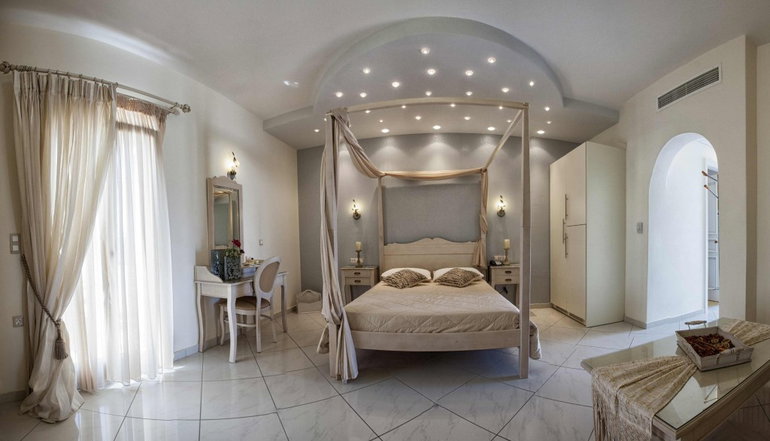 4*Aegean Palace