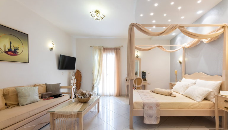 4*Aegean Palace