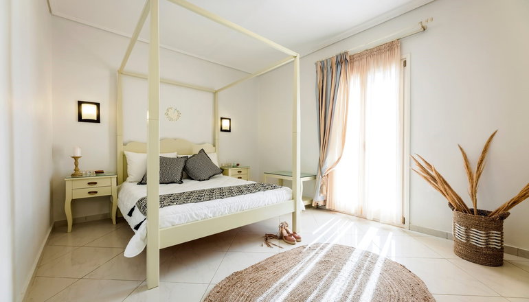 4*Aegean Palace