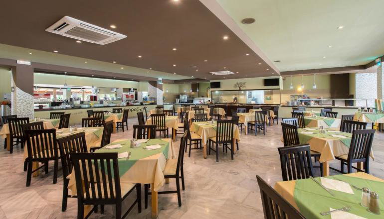Delfinia Hotel