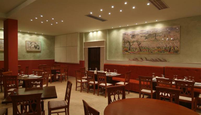Pythia Art Hotel