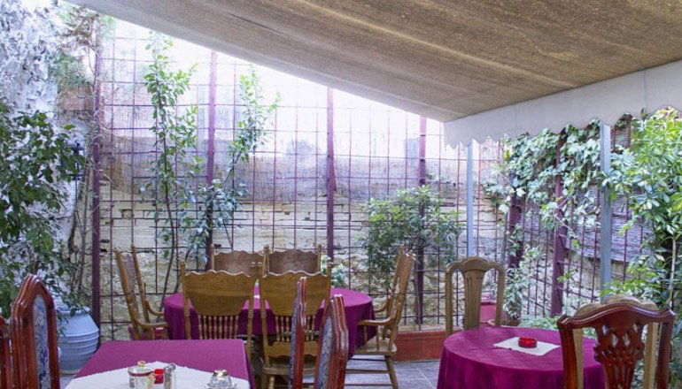 Ilion Traditional Hotel