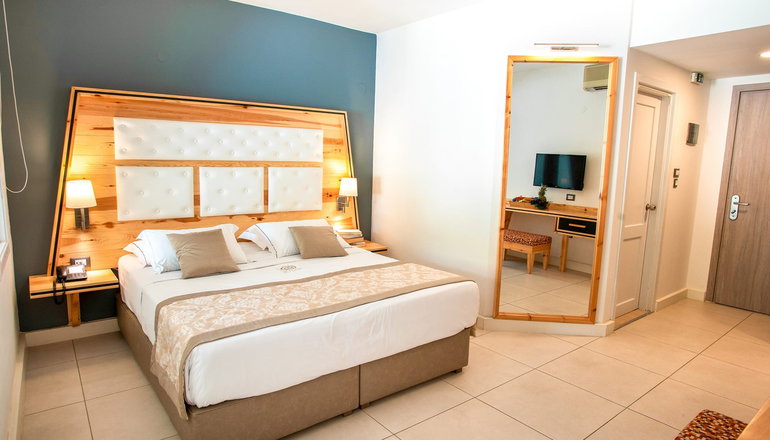 5* Acrotel Athena Pallas