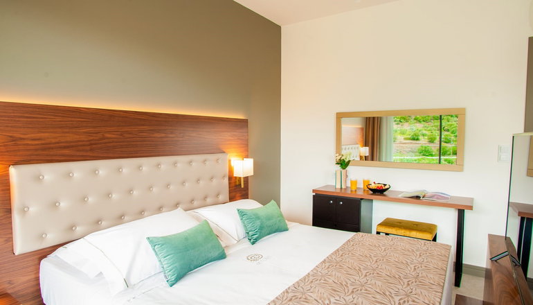5* Acrotel Athena Pallas