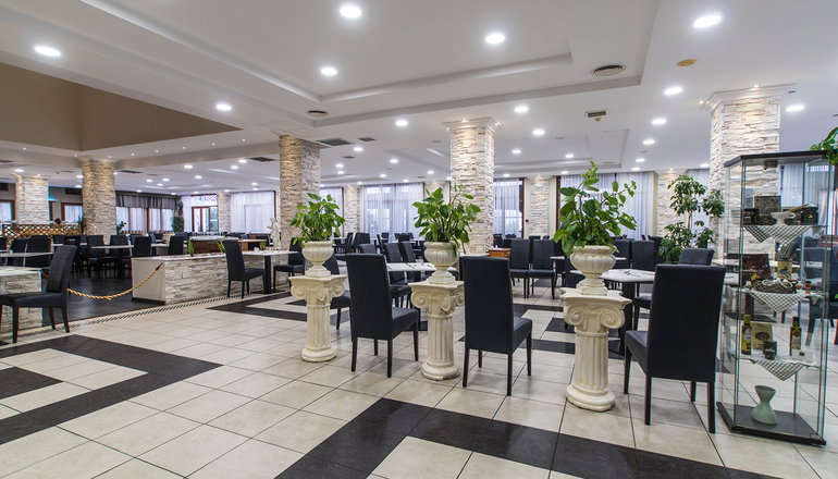 5* Alexandros Palace Hotel & Suites