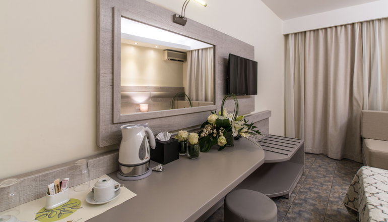 5* Alexandros Palace Hotel & Suites
