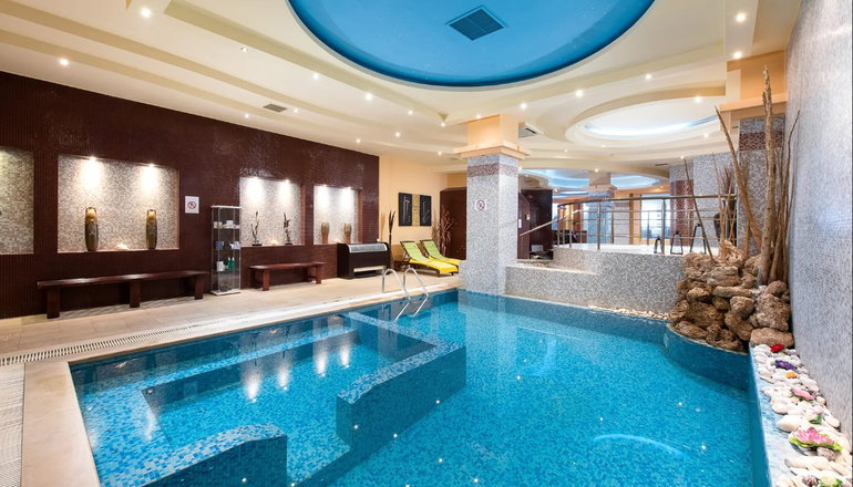 5* Alexandros Palace Hotel & Suites