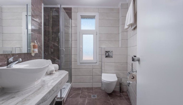 5* Alia Palace