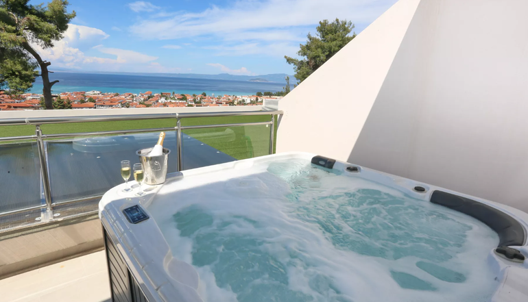 5* Alia Palace