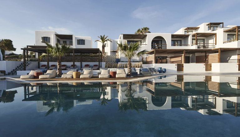 5* Andronis Minois Hotel