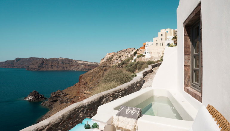 4* Armenaki