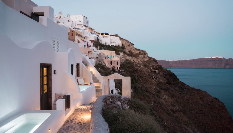 4* Armenaki