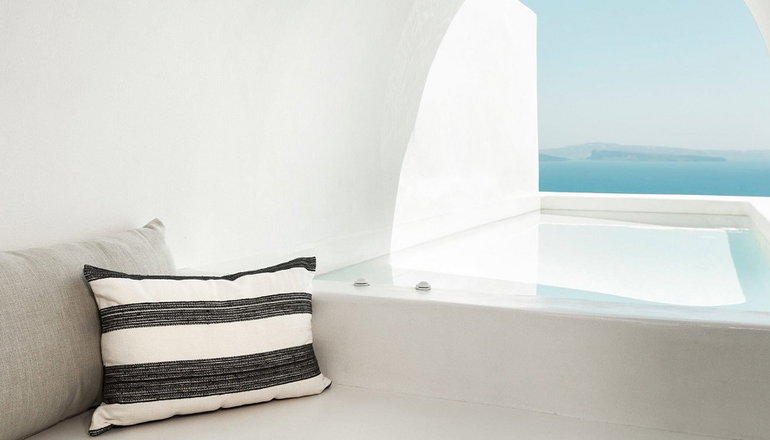4* Armenaki