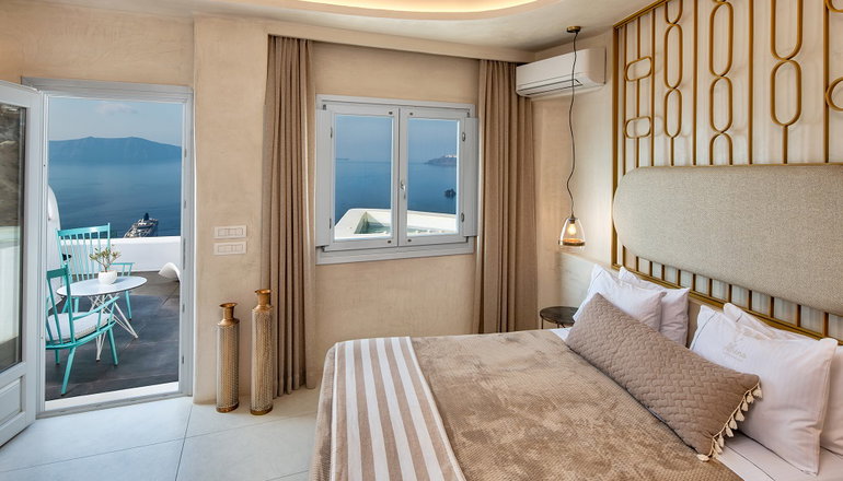 5* Athina Luxury Suites