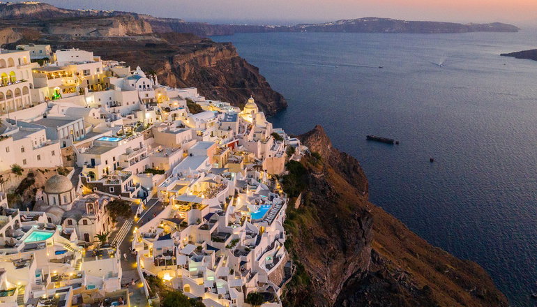 5* Athina Luxury Suites