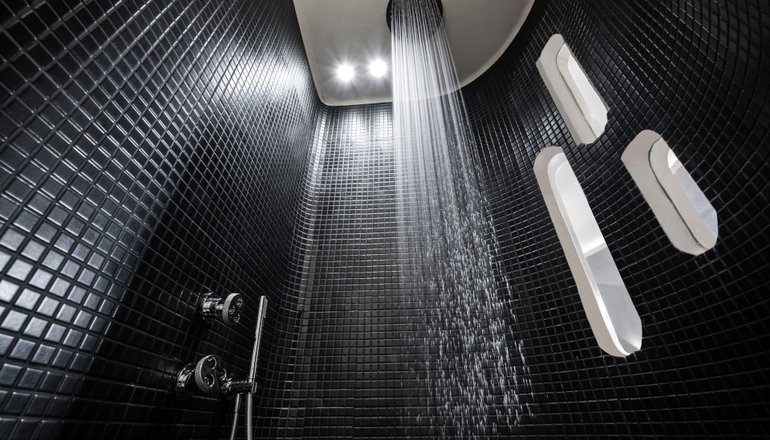5* Athina Luxury Suites