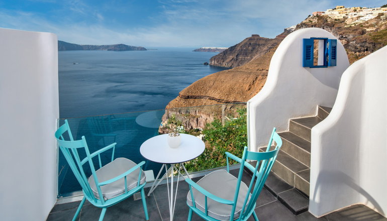 5* Athina Luxury Suites