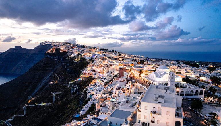 5* Athina Luxury Suites