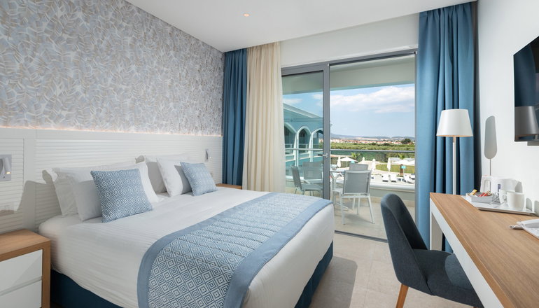 5* Blue Lagoon Queen - Καλύβες Πολυγύρου, Χαλκιδική