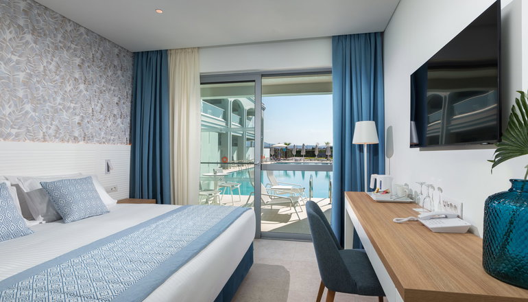 5* Blue Lagoon Queen - Καλύβες Πολυγύρου, Χαλκιδική