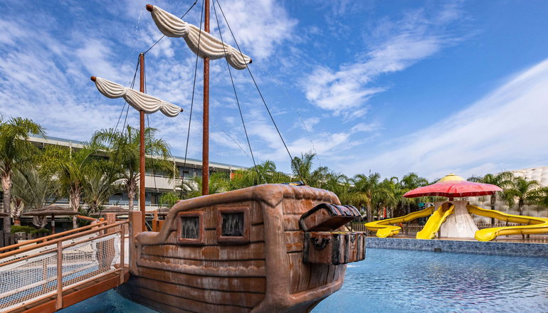 5* Blue Lagoon Resort