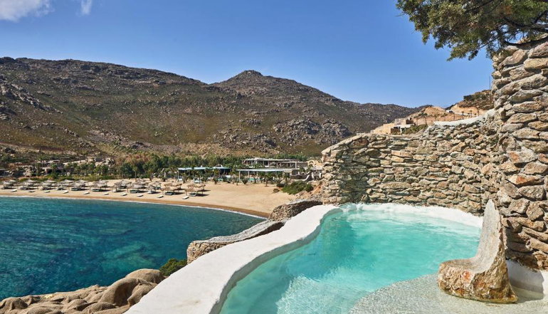 5* Calilo - Παραλία Παπάς, Ίος