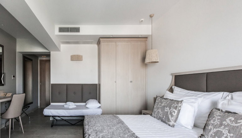 5* Cronwell Resort Sermilia