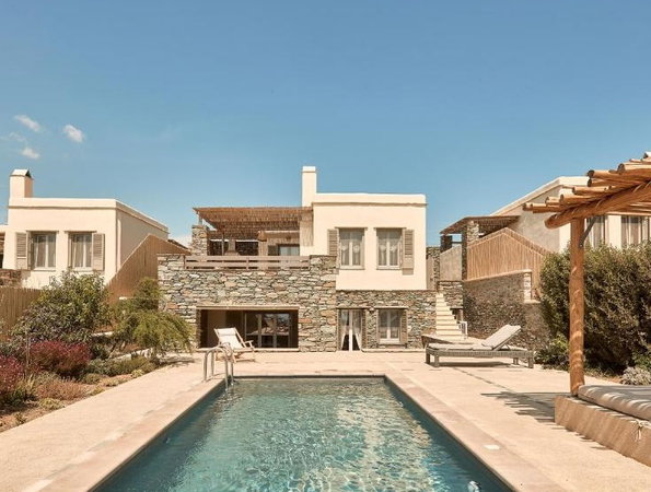 Diles & Rinies Villas