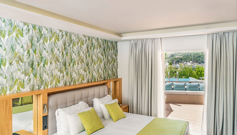 5* Dolce by Wyndham Athens Attica Riviera