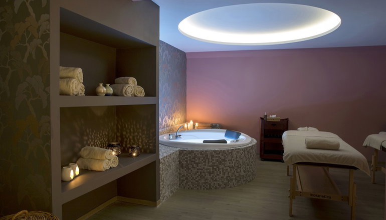 5* Dolce by Wyndham Athens Attica Riviera
