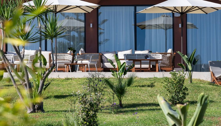 5* Domes Aulus Zante, Autograph Collection