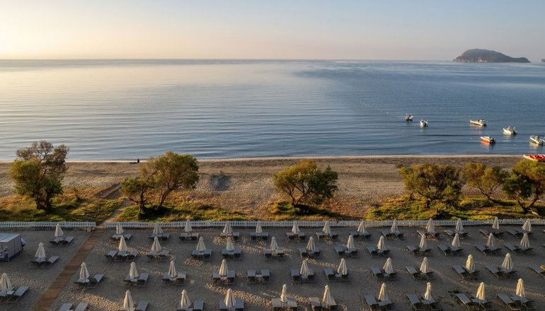 5* Domes Aulus Zante, Autograph Collection