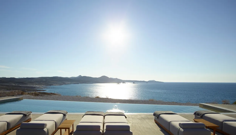5* Domes White Coast