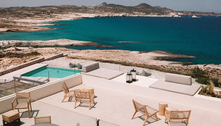 5* Domes White Coast