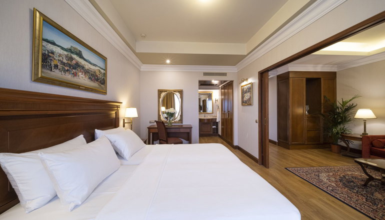 5* Electra Palace Athens