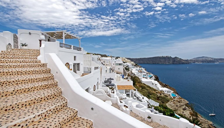 5* Filotera Suites Santorini